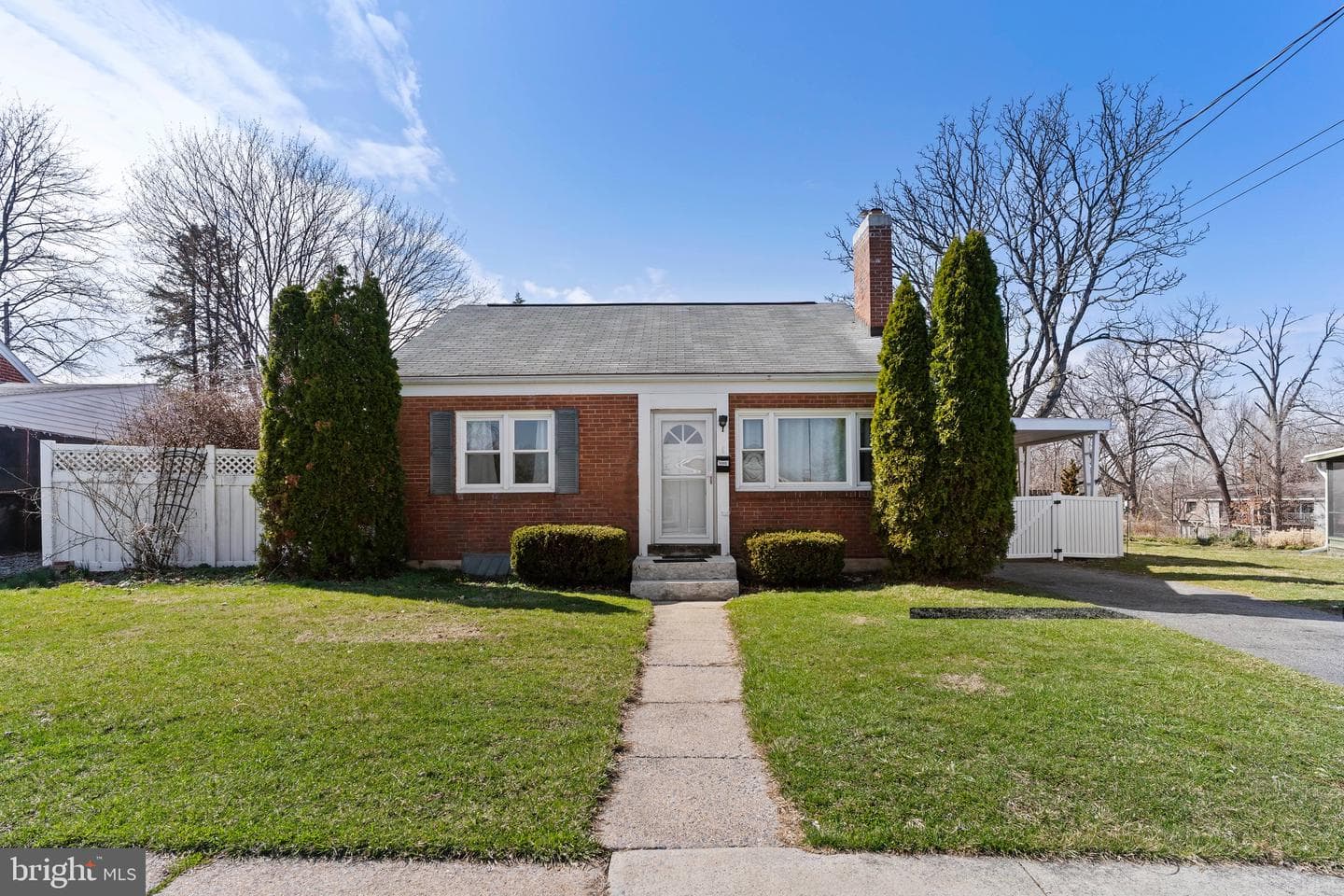 5002 Colorado Avenue photo 1
