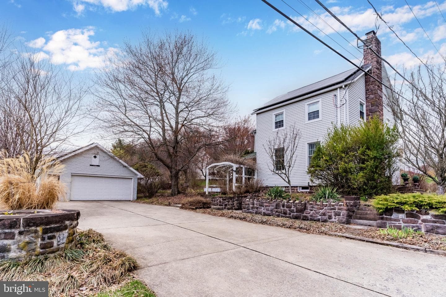 872 Waltonville Road photo 1