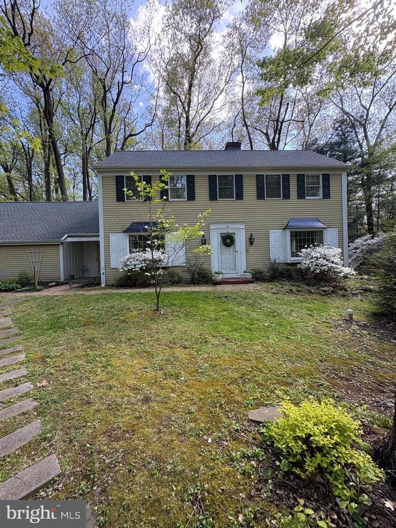 10 Dogwood Drive photo 1