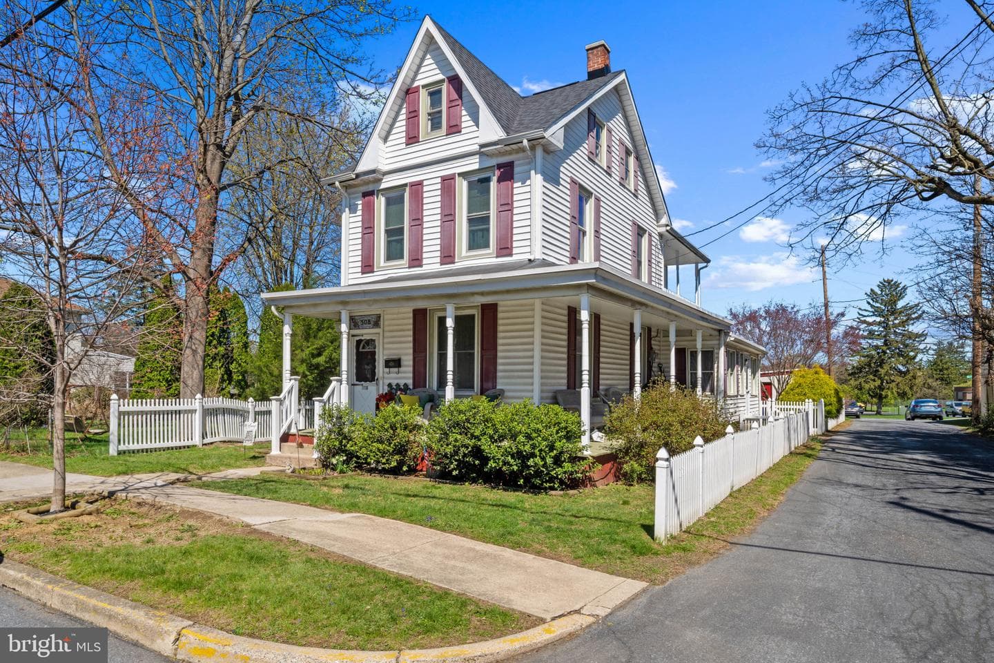 308 Redwood Street