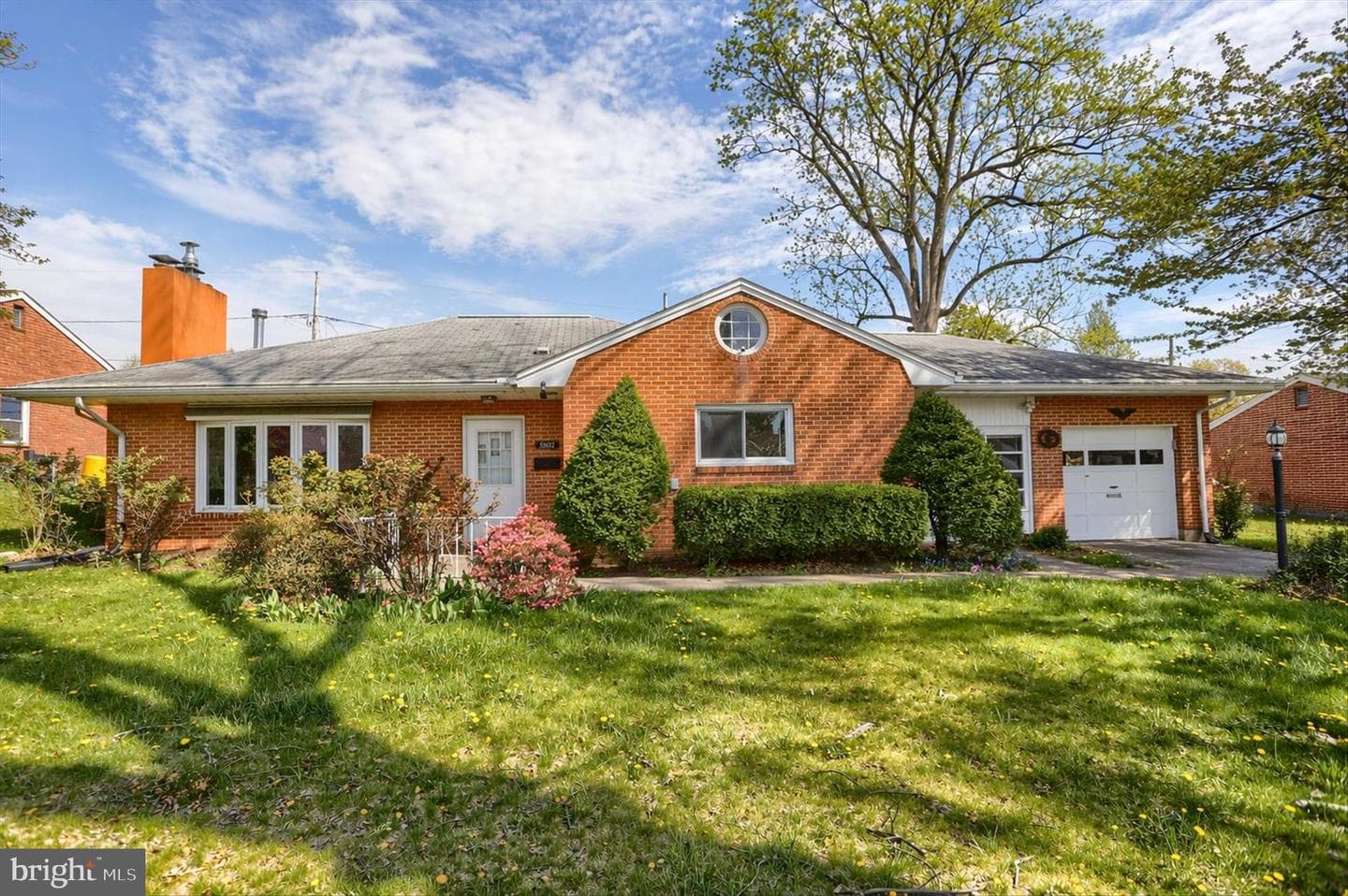 3802 Darby Road photo 1