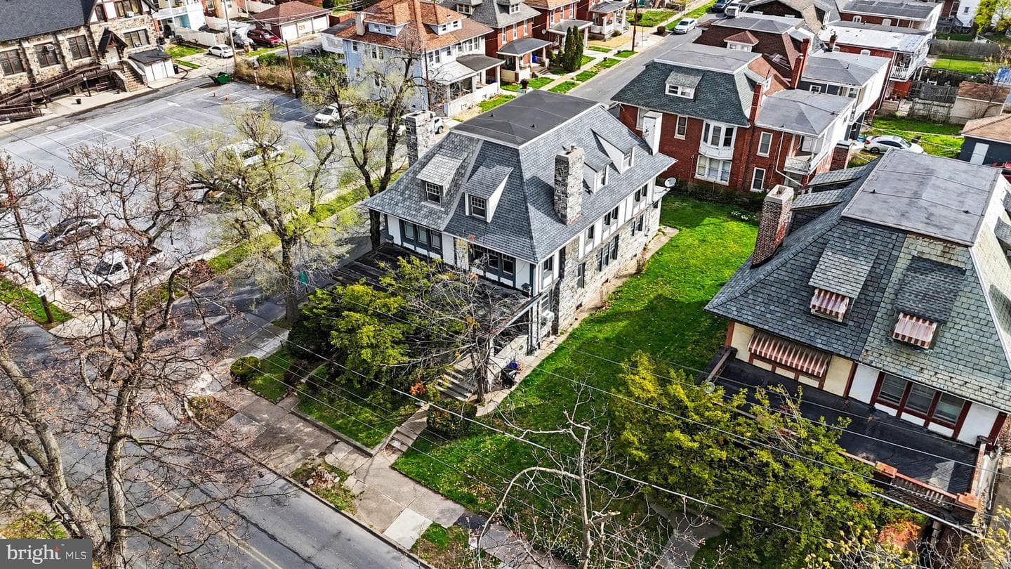 817 N 17th Street