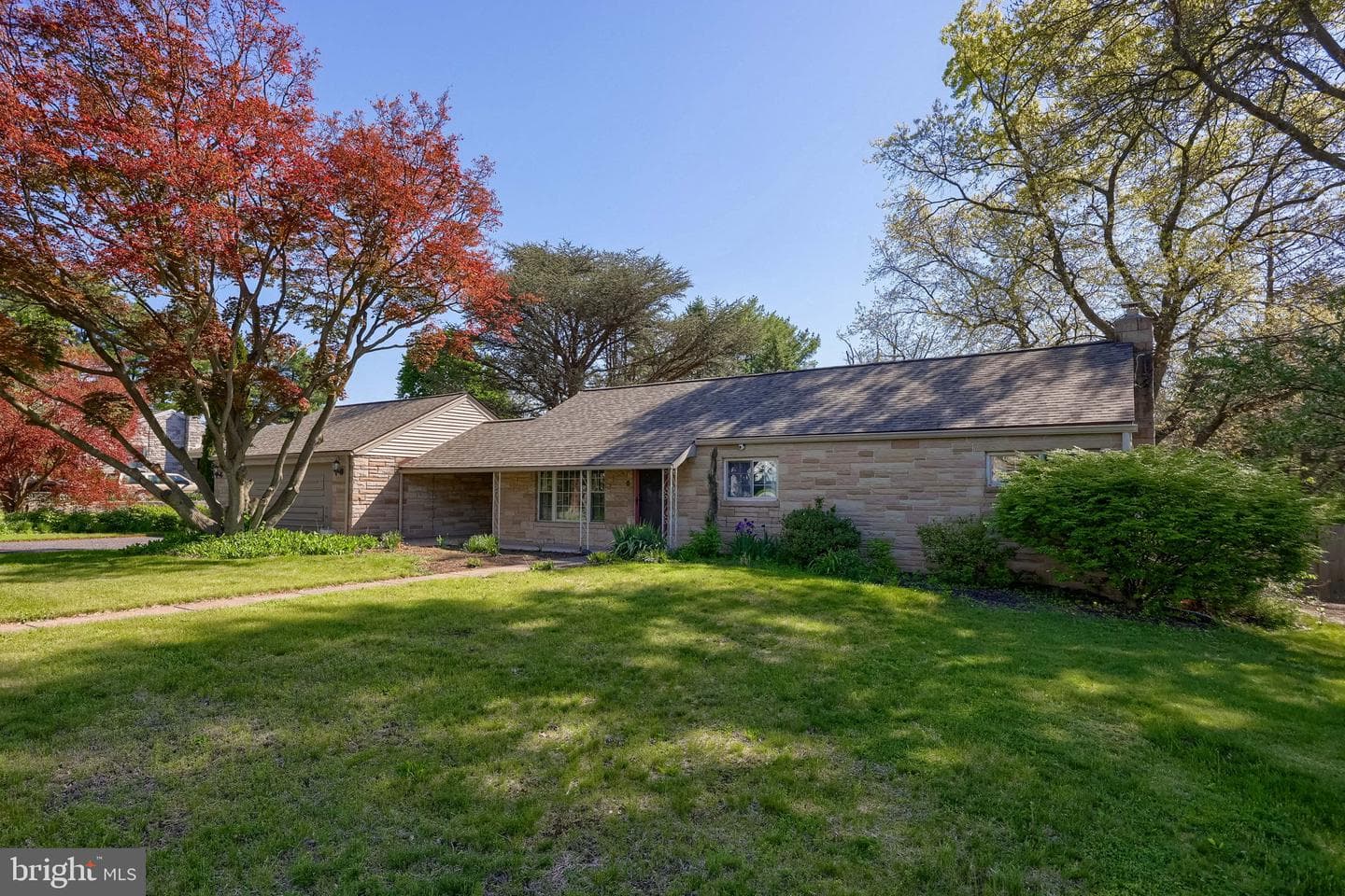 1411 Vesta Drive