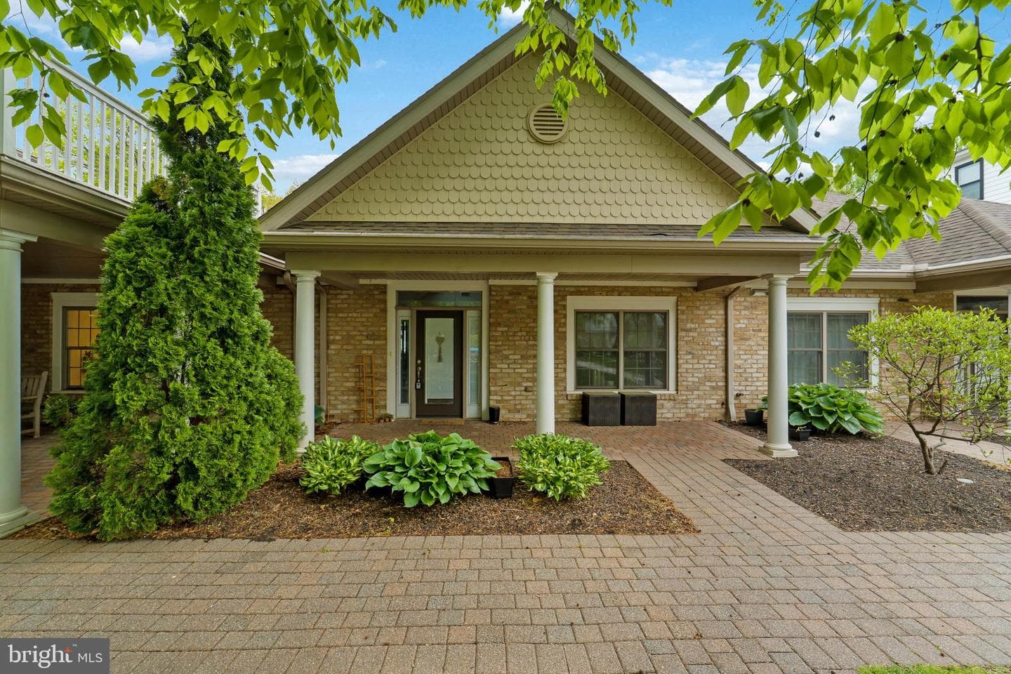 107 High Pointe Drive