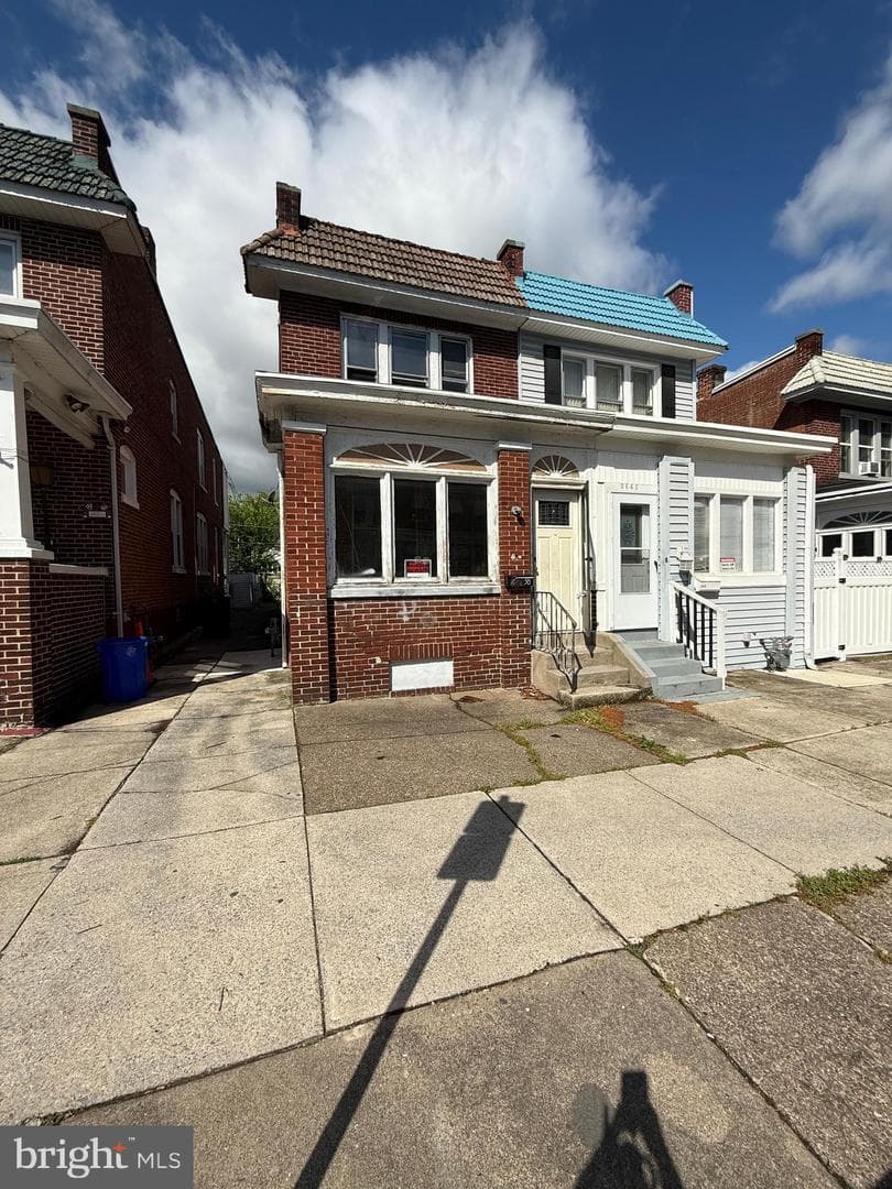 2638 Lexington Street