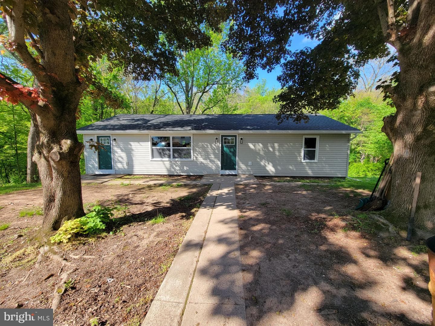1341 Lyter Road photo 1