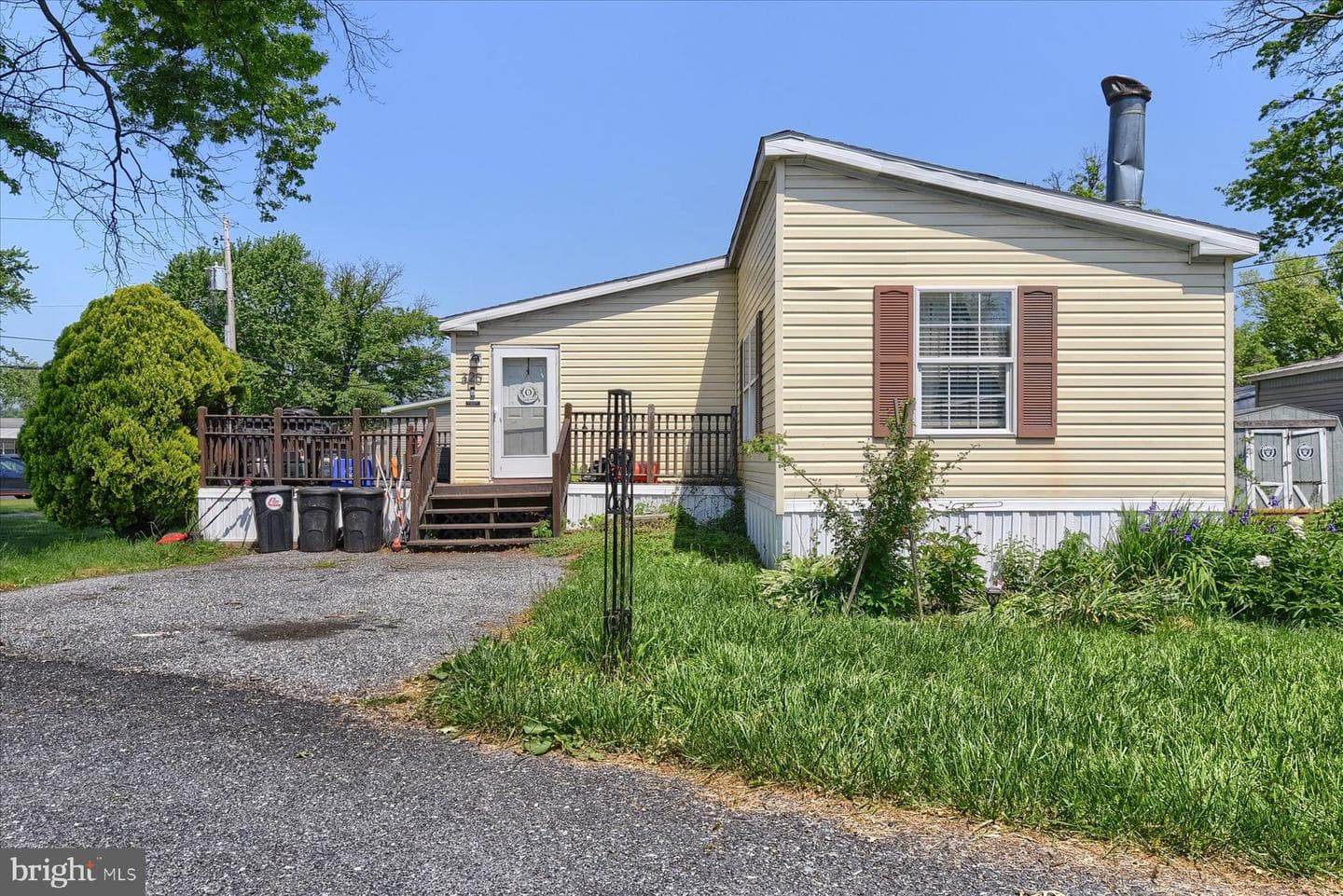 320 Caravan Court, Middletown