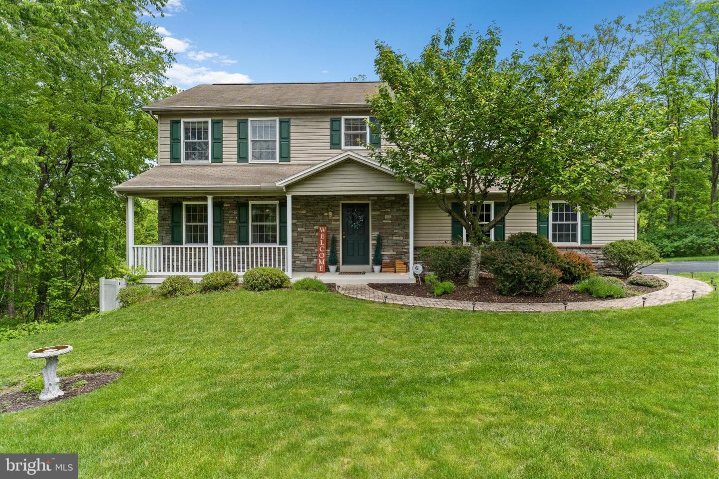1459 Colonial Road