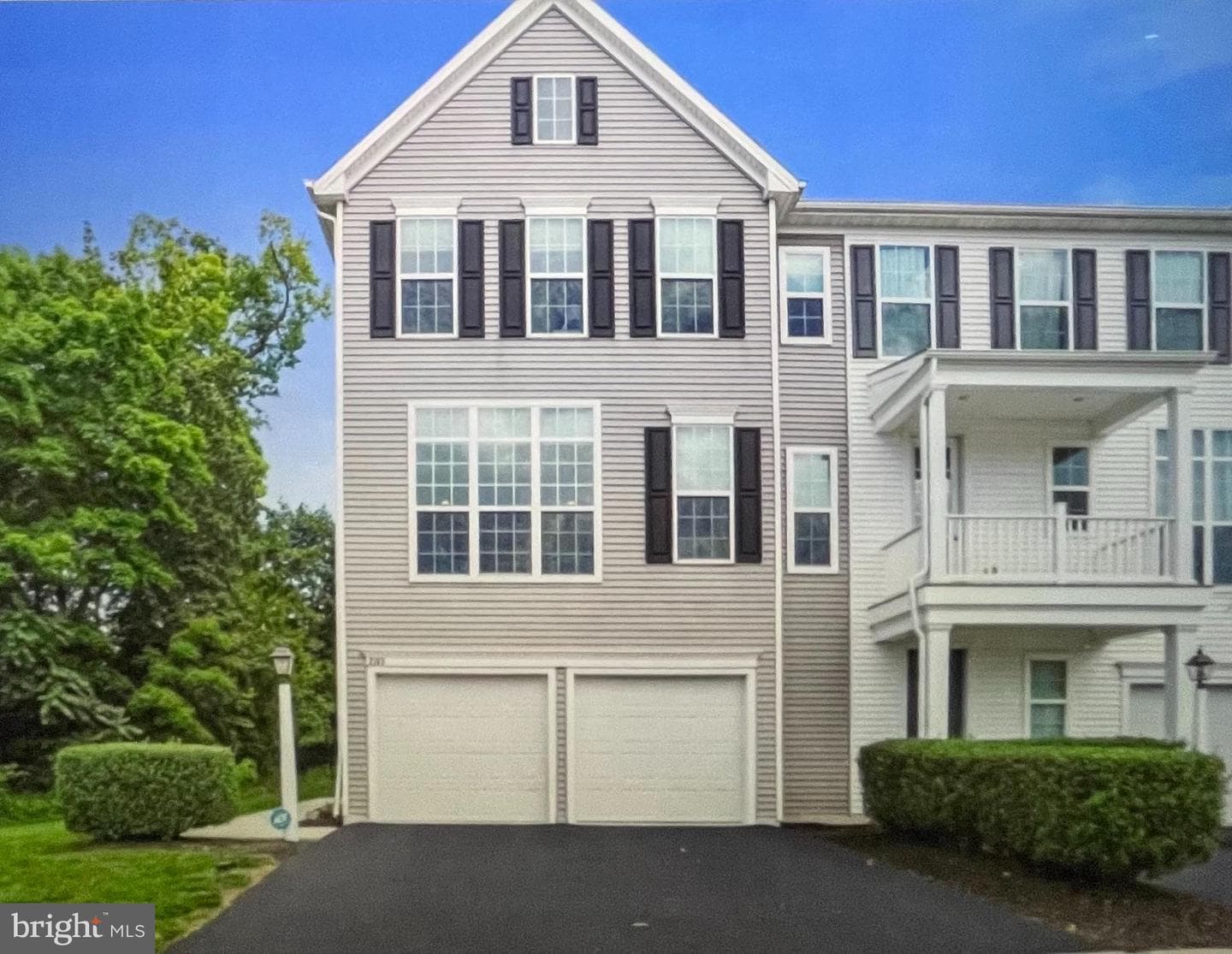 2143 Red Fox Drive