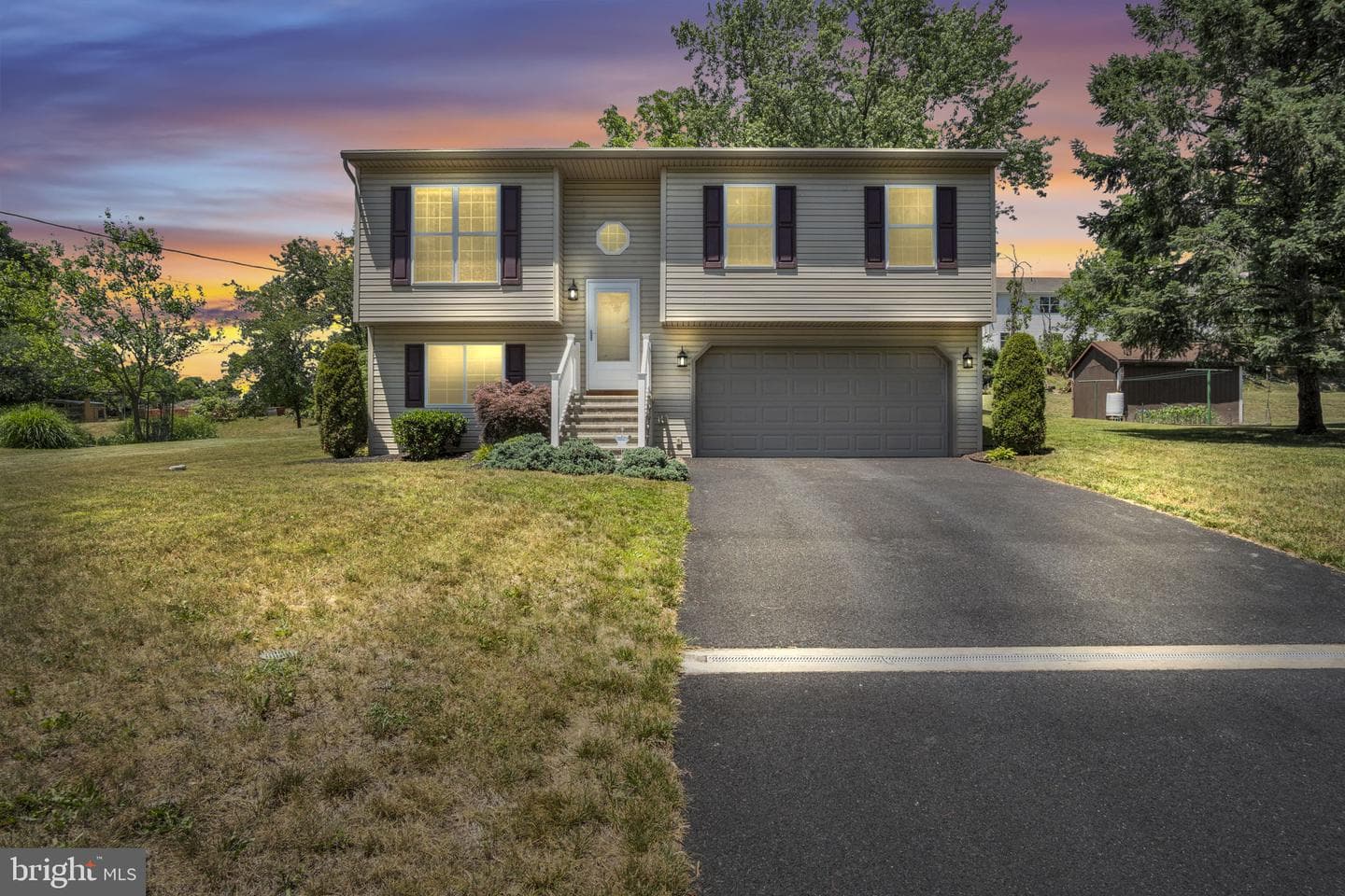 7808 Dewey Drive