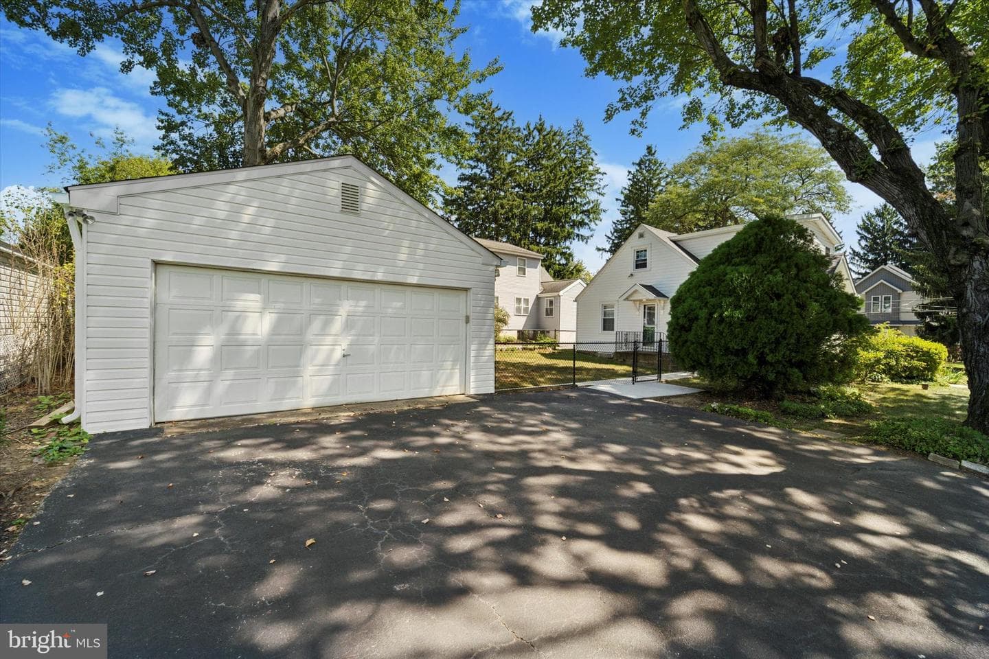 318 3rd Avenue photo 1