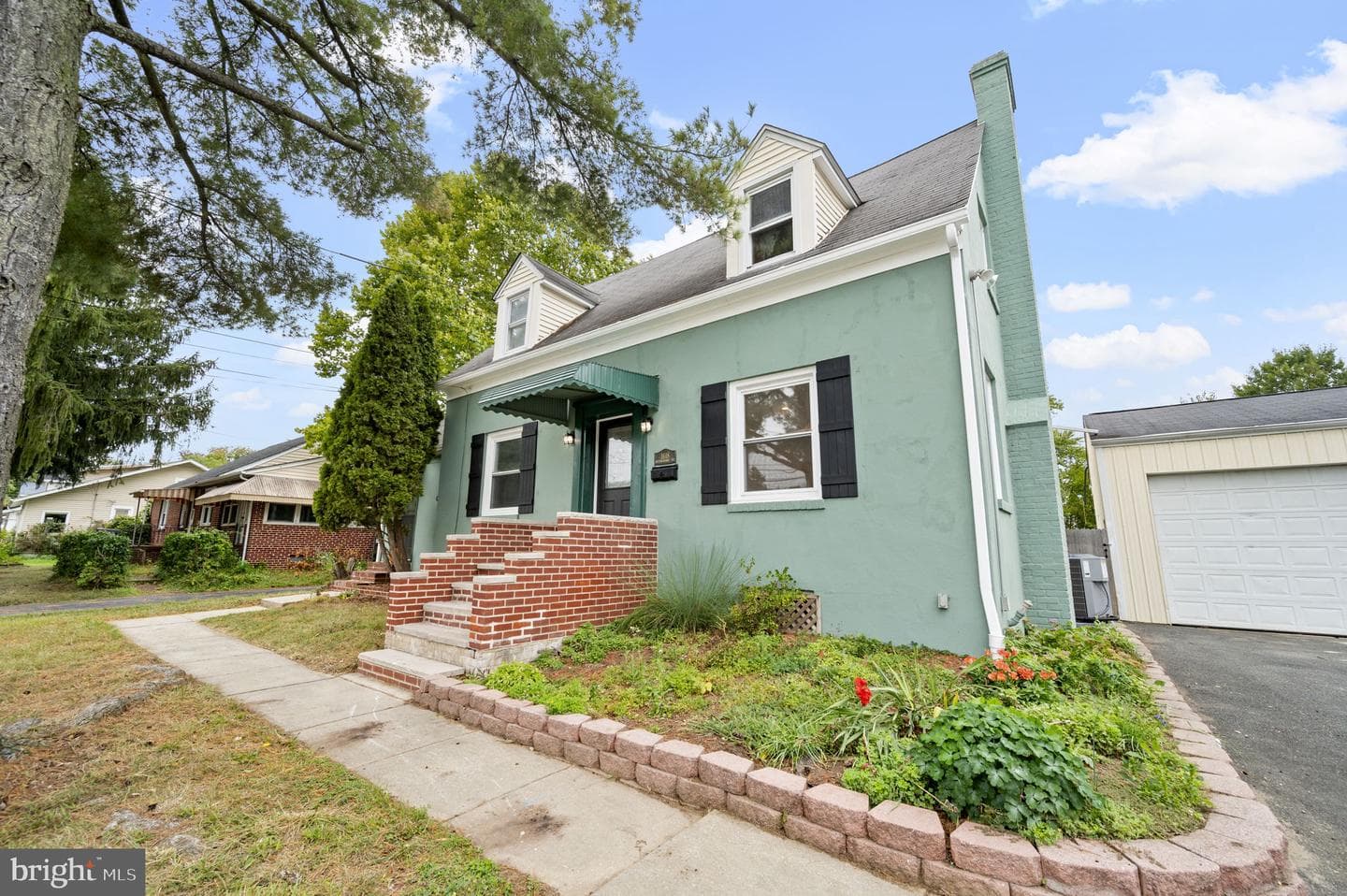 1618 Meetinghouse Road photo 1