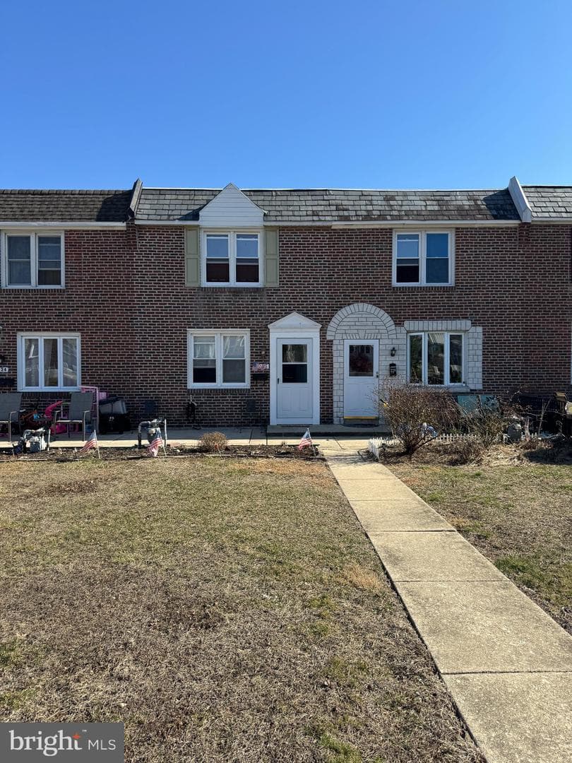 226 Pine Street photo 1
