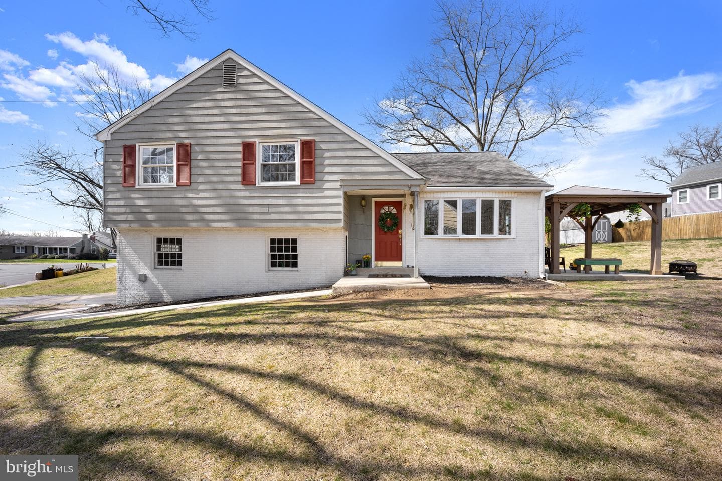 632 Old School House Drive photo 1