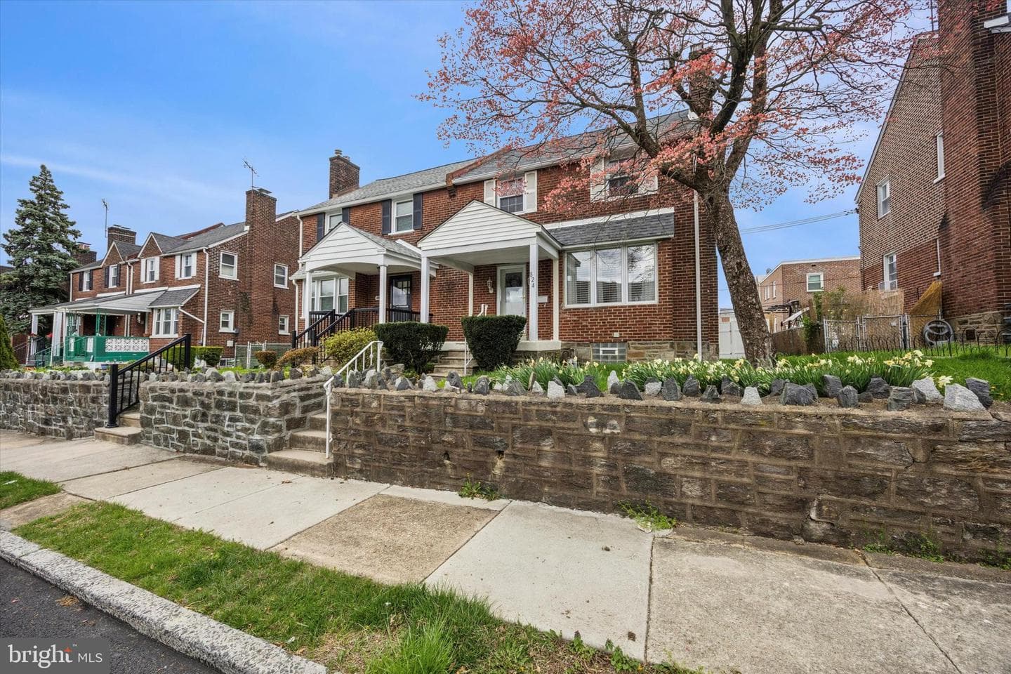824 Pleasant Road photo 1
