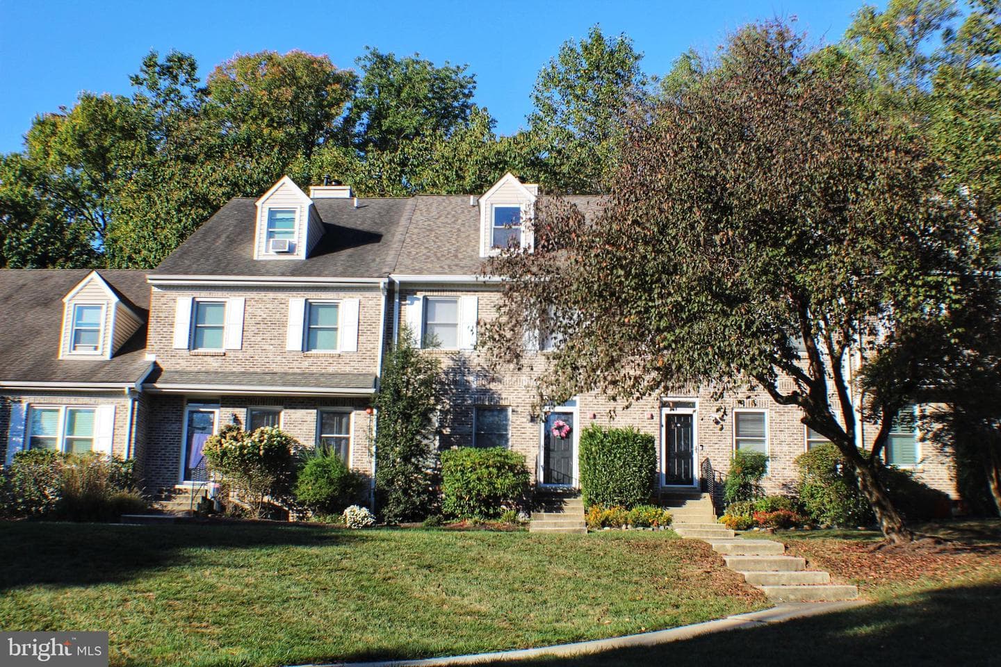 1244 Country Club Drive photo 1