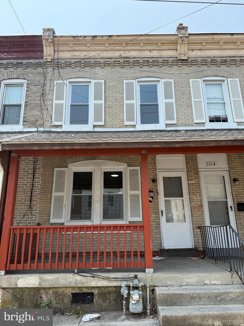 1012 Potter Street photo 1