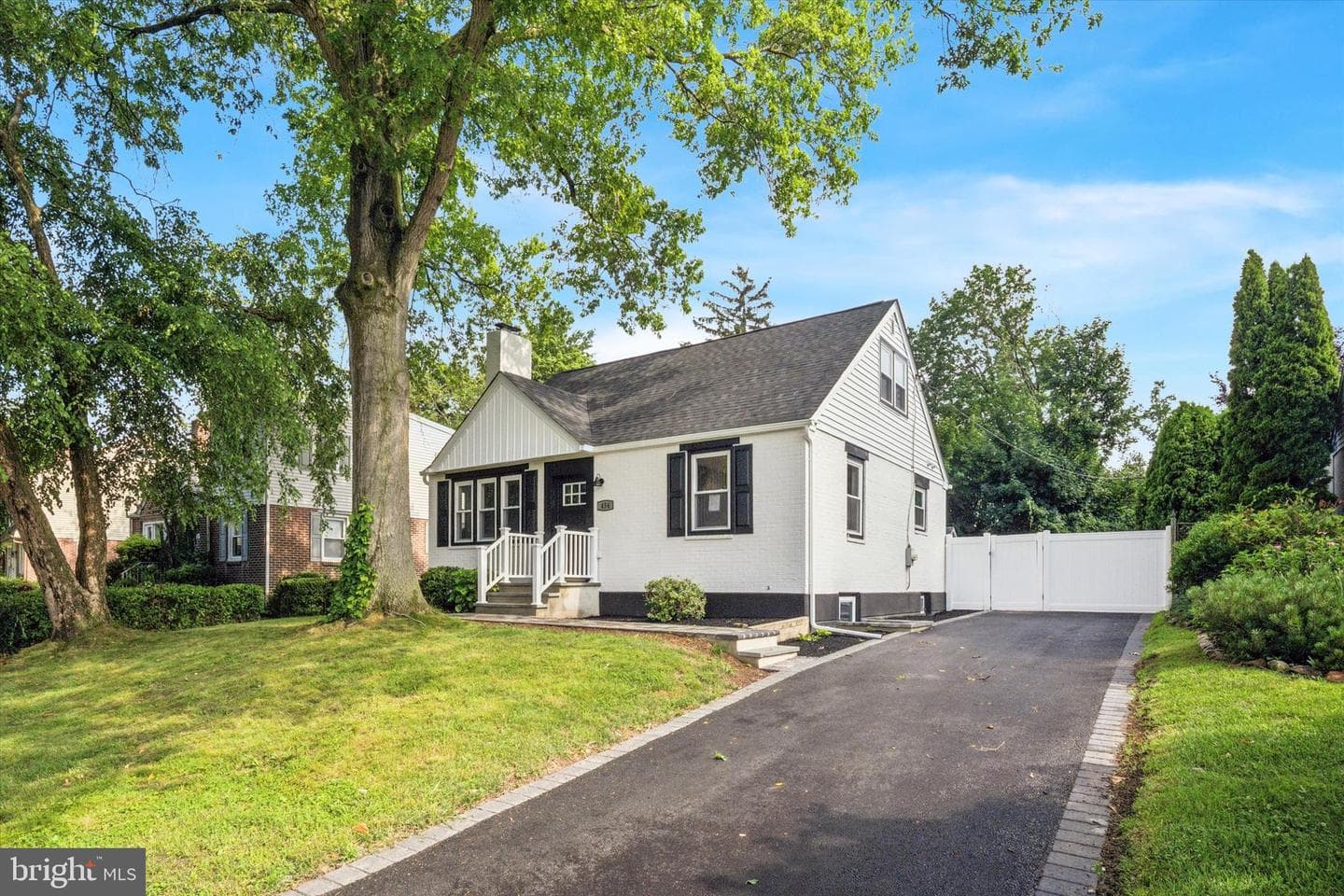 456 Colfax Road photo 1