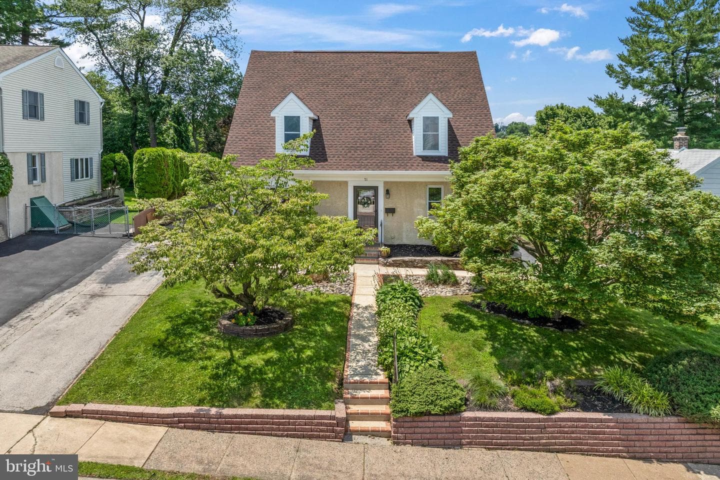 51 E Ann Road photo 1