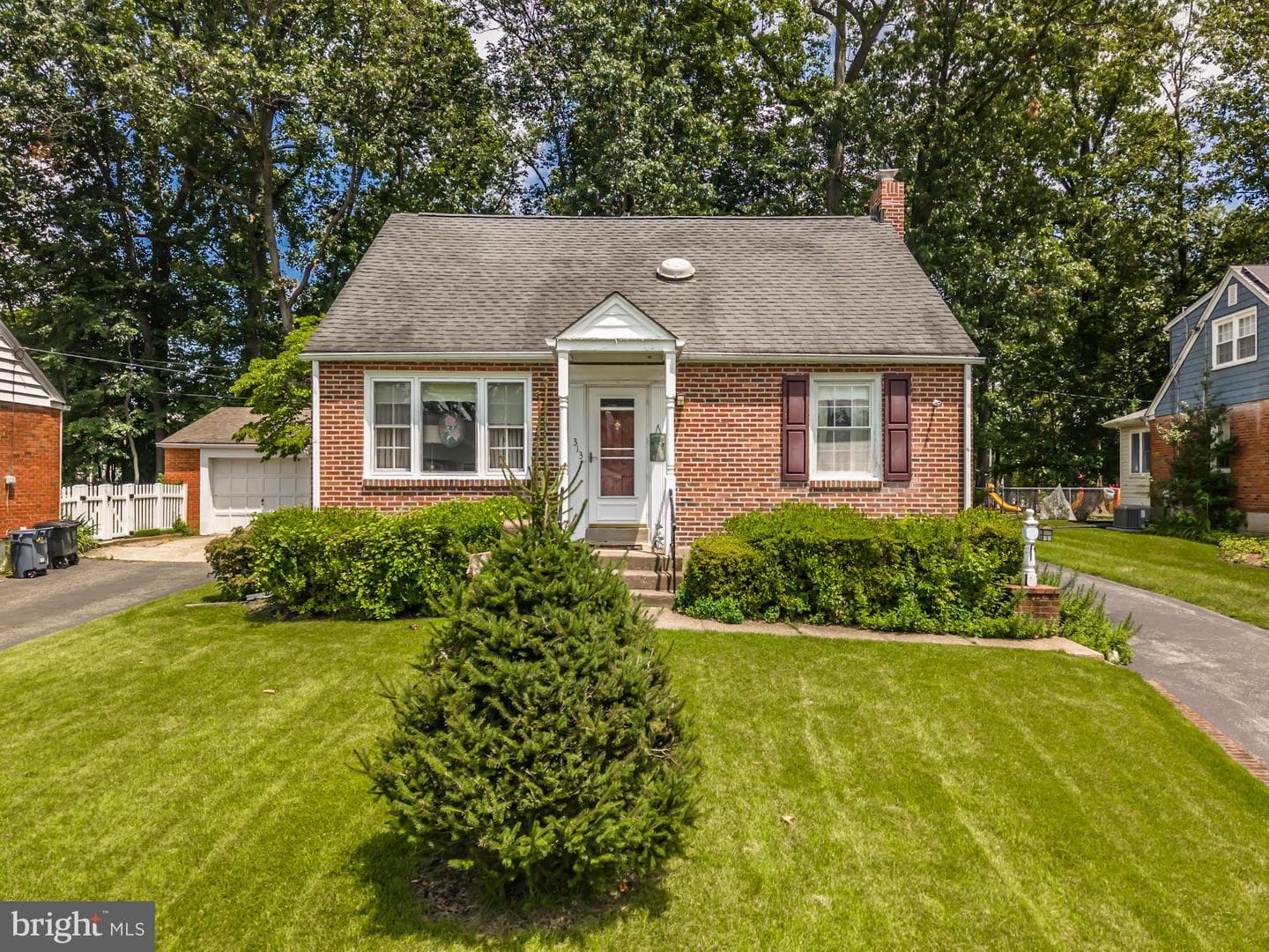 313 Merrybrook Drive photo 1
