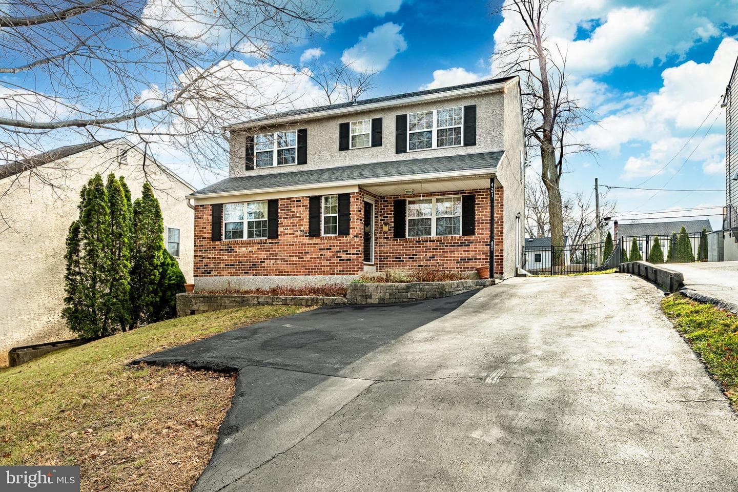 421 E Eagle Road photo 1