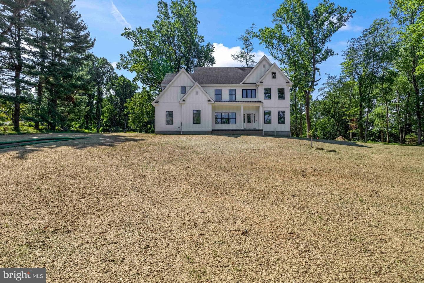 37 Kirk Road photo 1