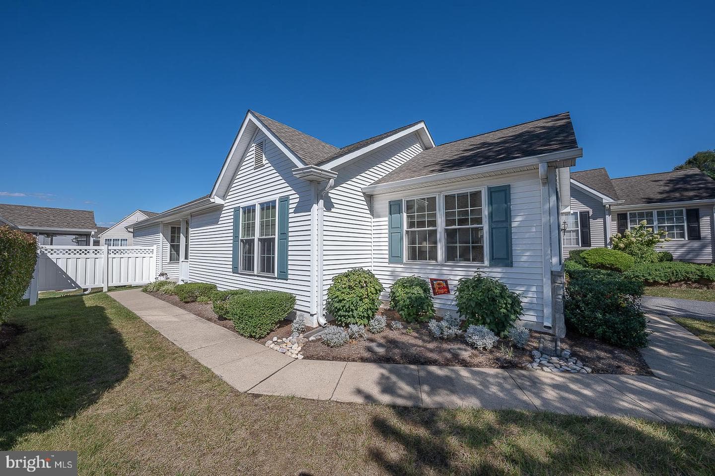 208 N Silver Fox Drive photo 1