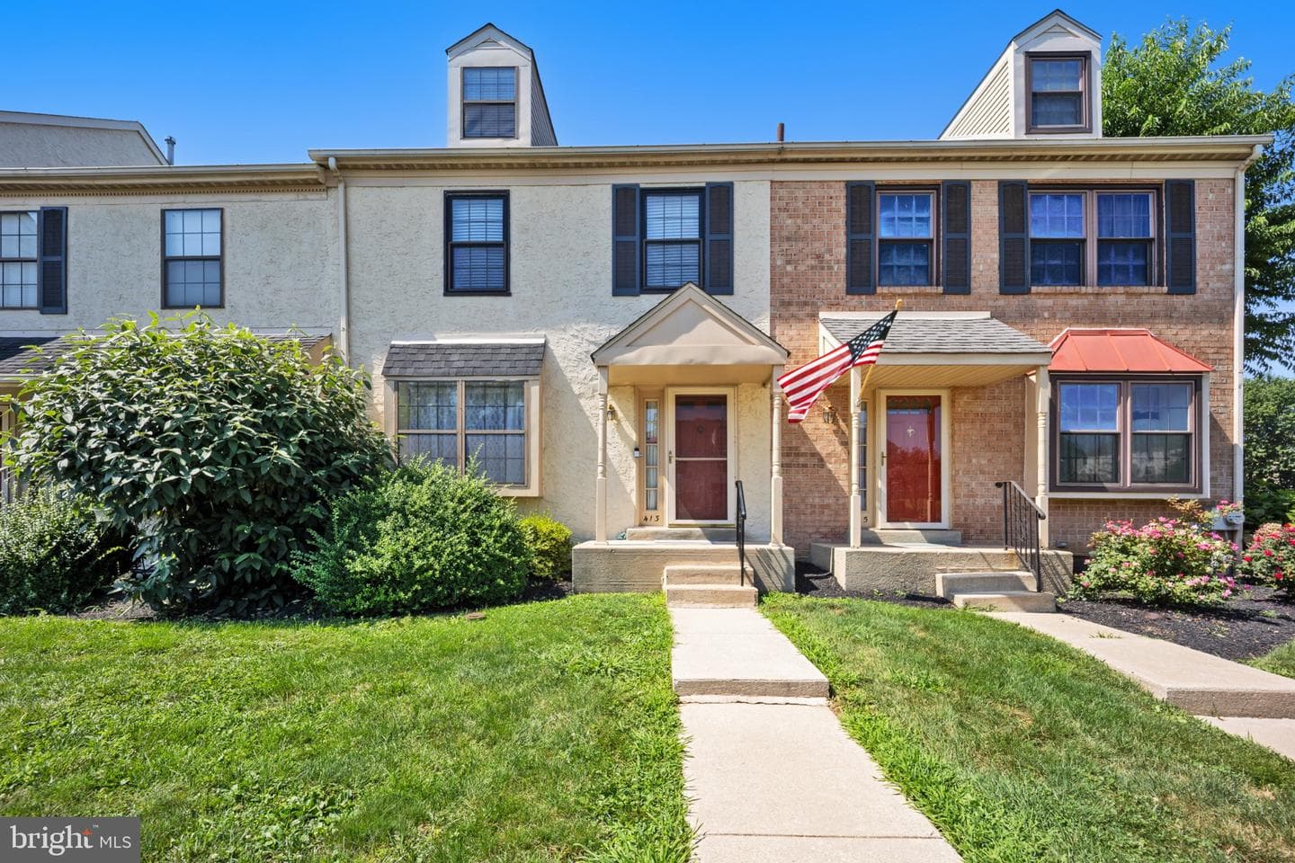 413 Carpenter Circle photo 1