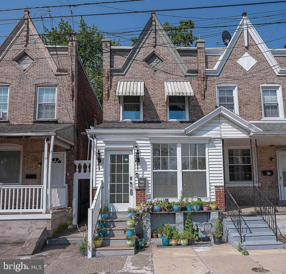 936 Potter Street photo 1
