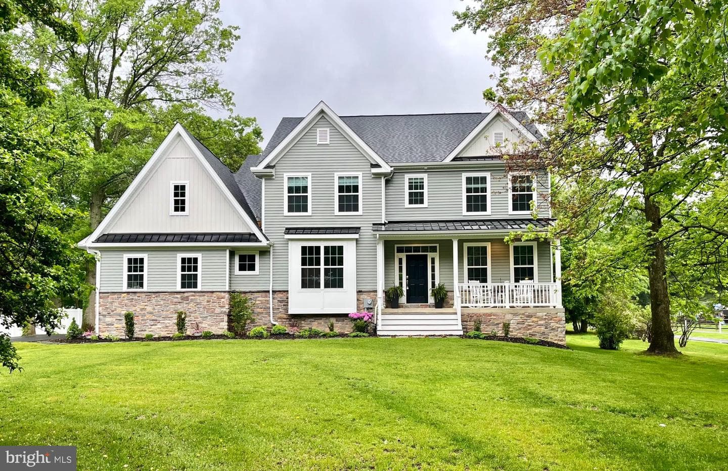 1037 Kirk Road photo 1