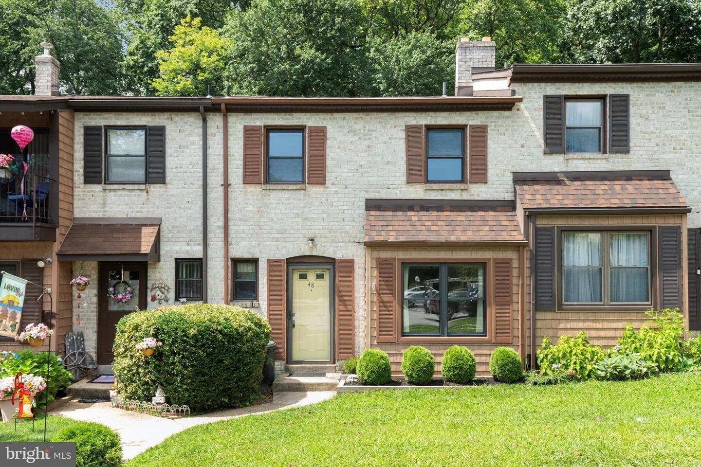 48 Bishop Drive photo 1