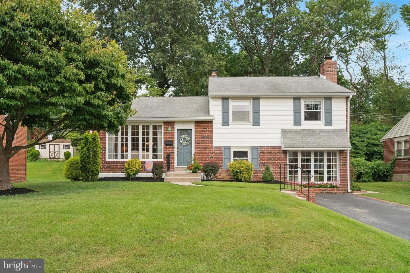 341 Rittenhouse Circle photo 1