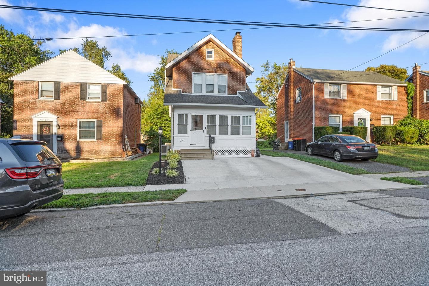 261 E Avon Road photo 1