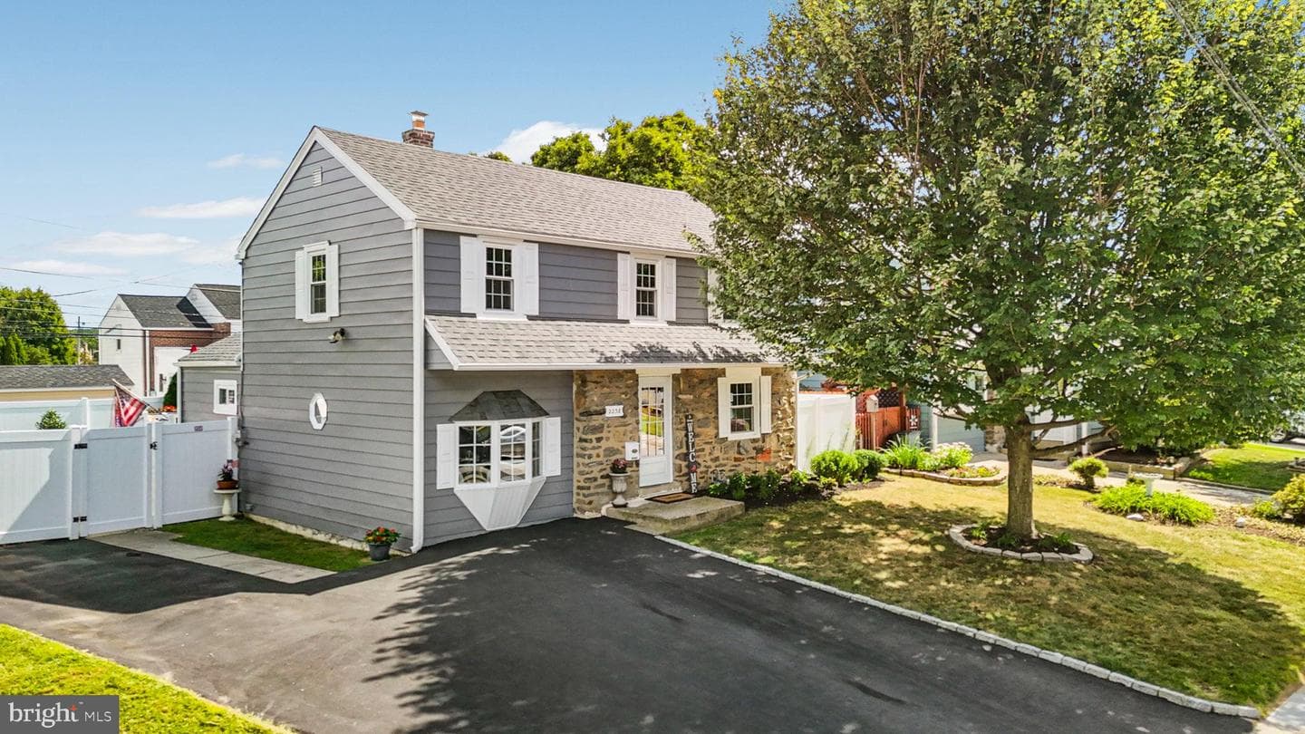 2238 Clayton Road photo 1