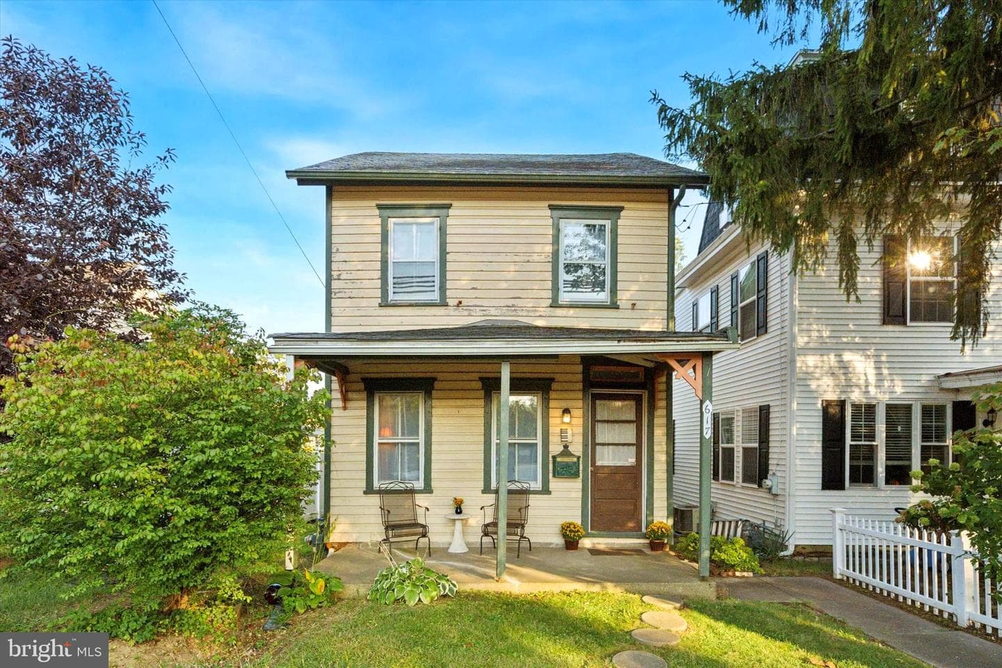 617 Manchester Avenue photo 1