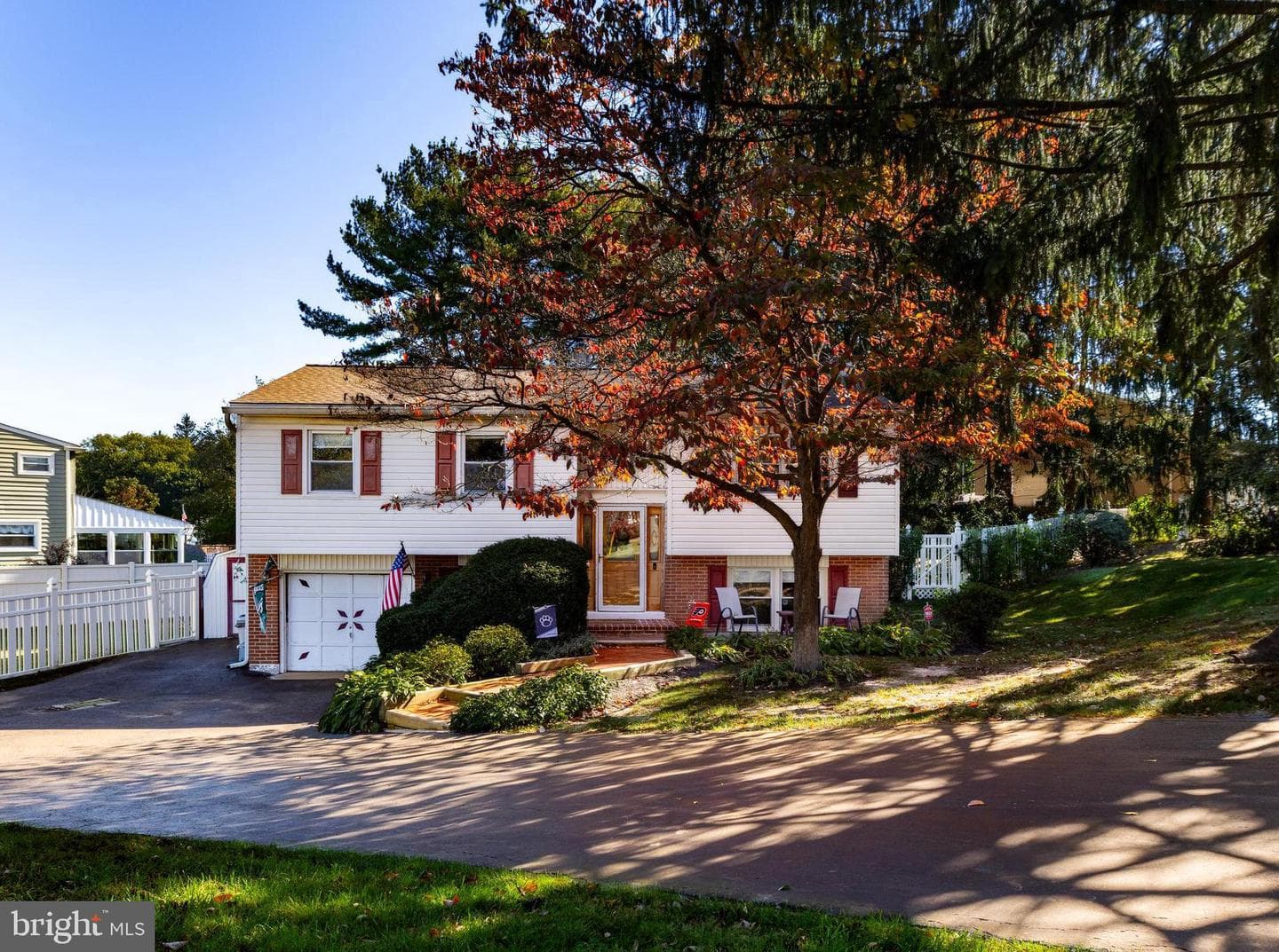 699 Cherry Tree Road photo 1