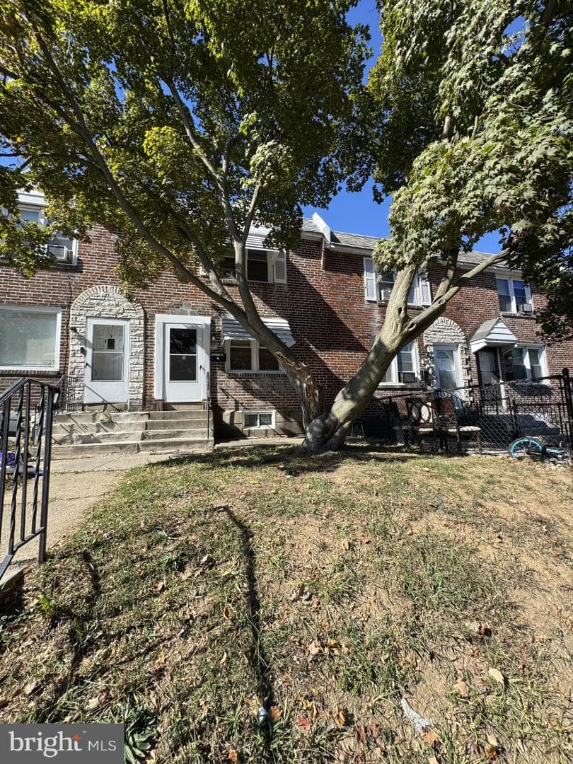 248 W 22nd Street photo 1