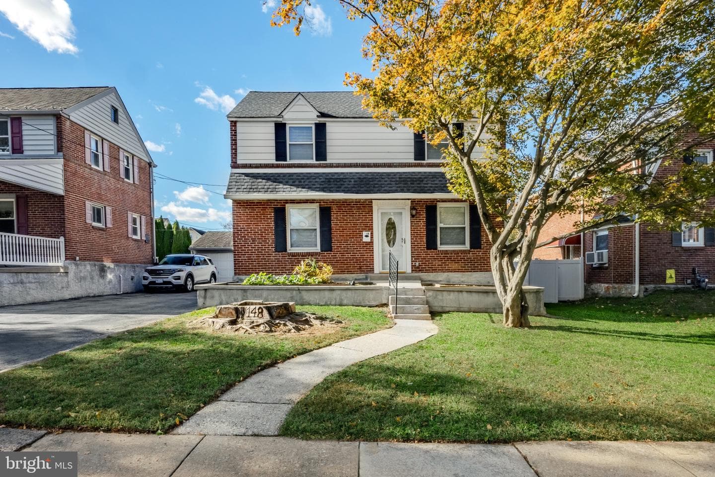 148 Meadowbrook Avenue photo 1