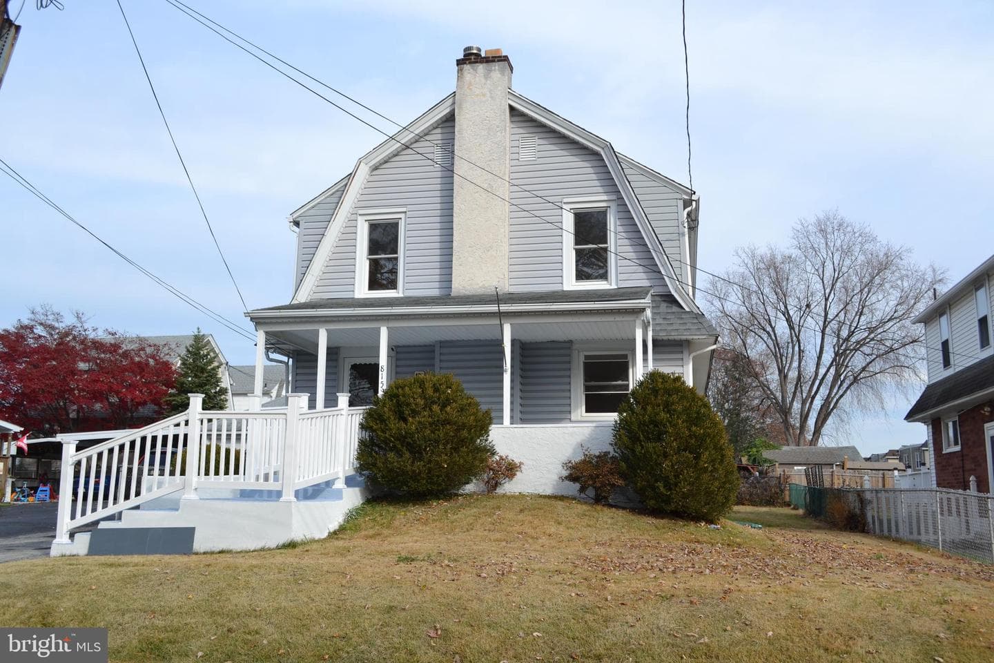 815 Summit Avenue photo 1