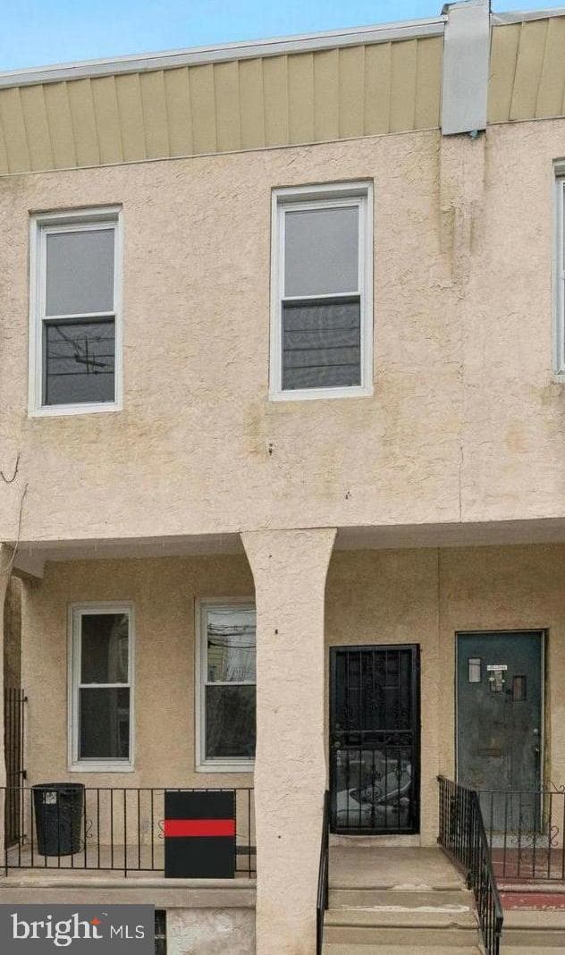 20 S 6th Street