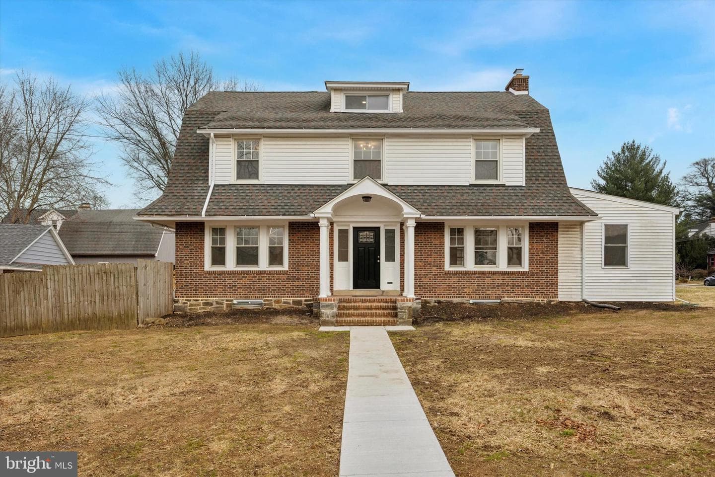 703 Lindale Avenue photo 1