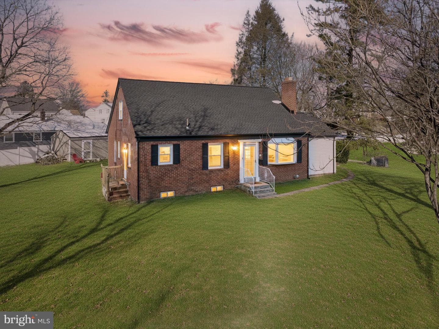 6 Cedar Road photo 1