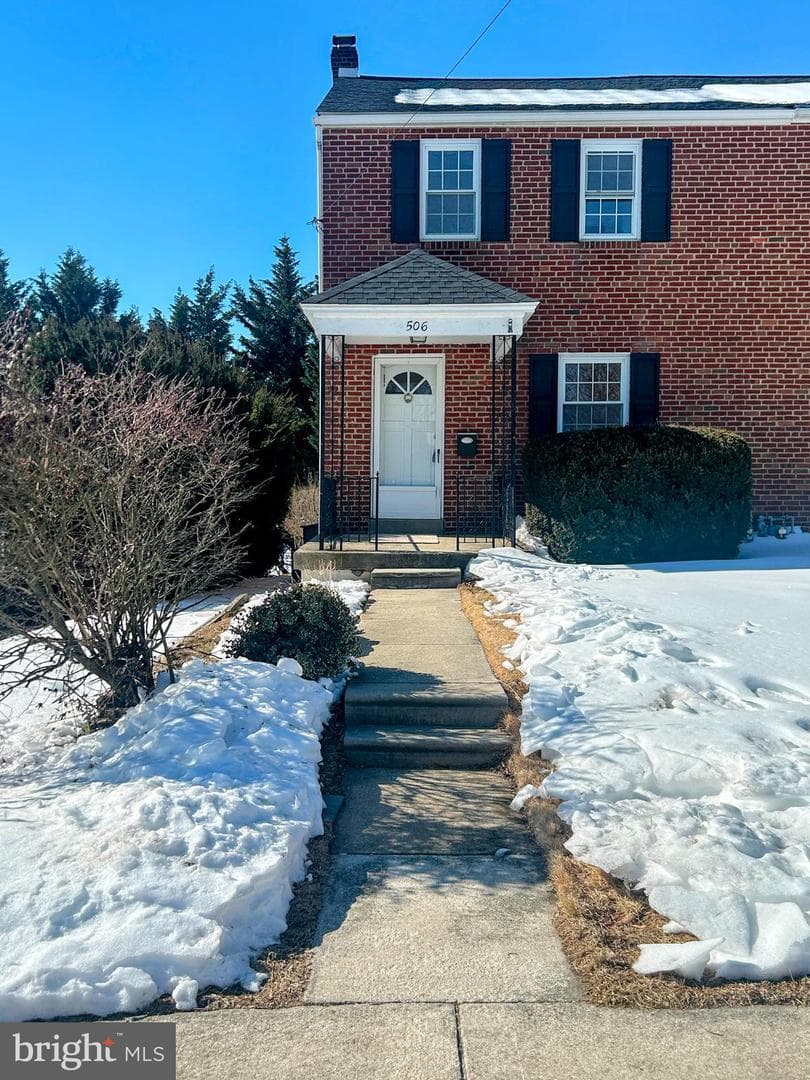 506 Greenview Lane photo 1