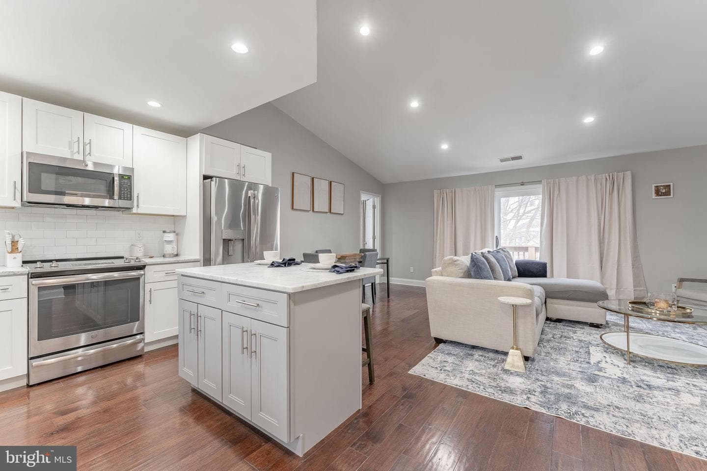 308 Pritchard Place photo 1