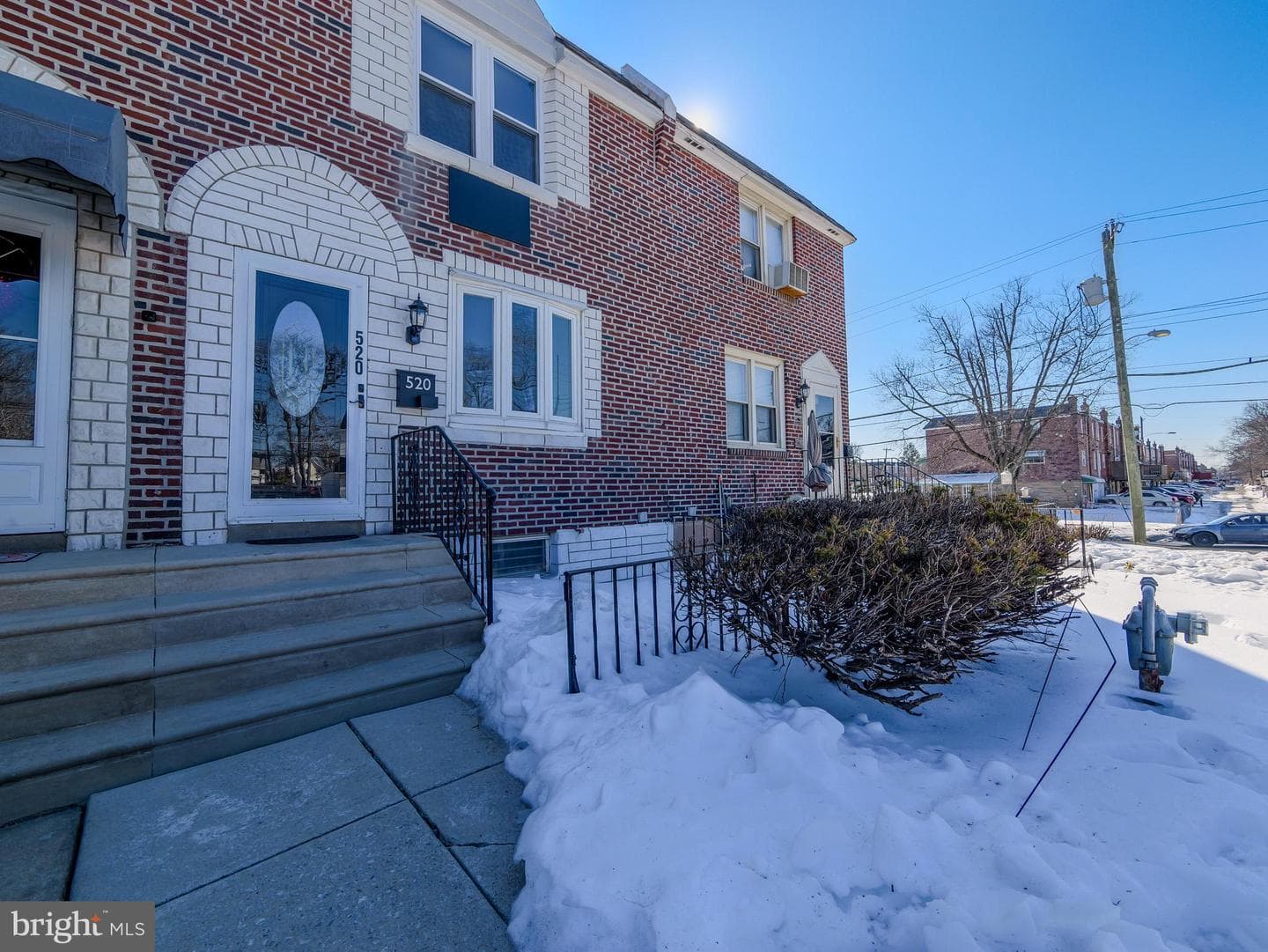 520 Rively Avenue photo 1