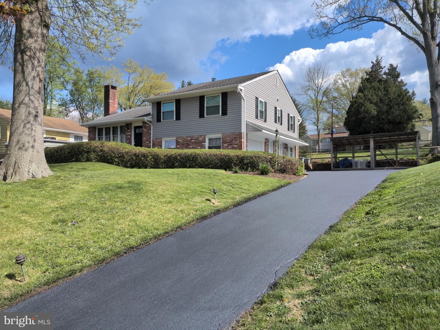 111 Brookside Road