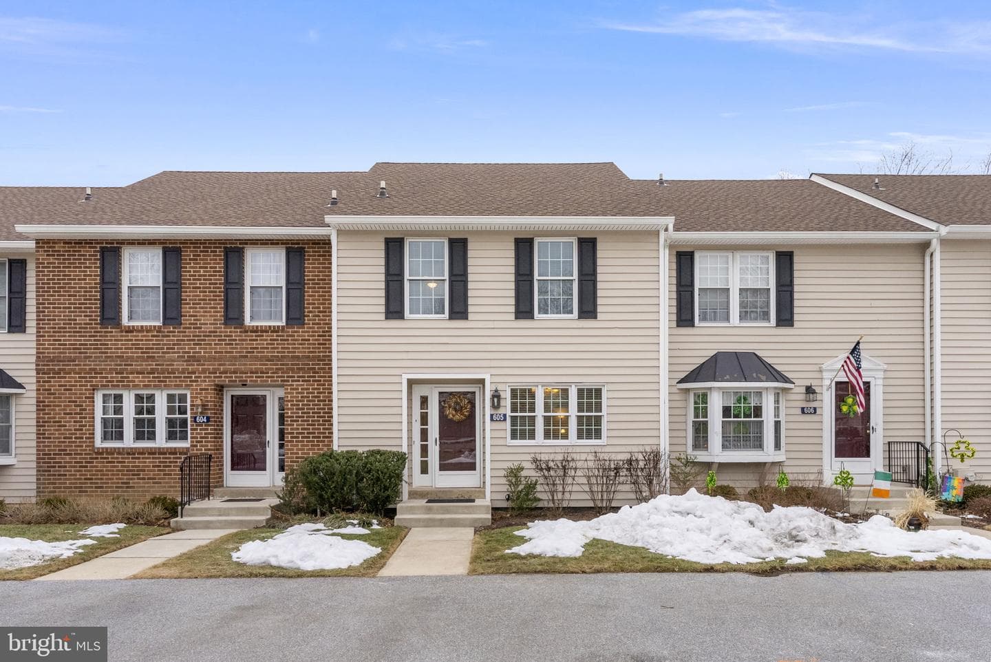 605 Meadow Court ##605 photo 1