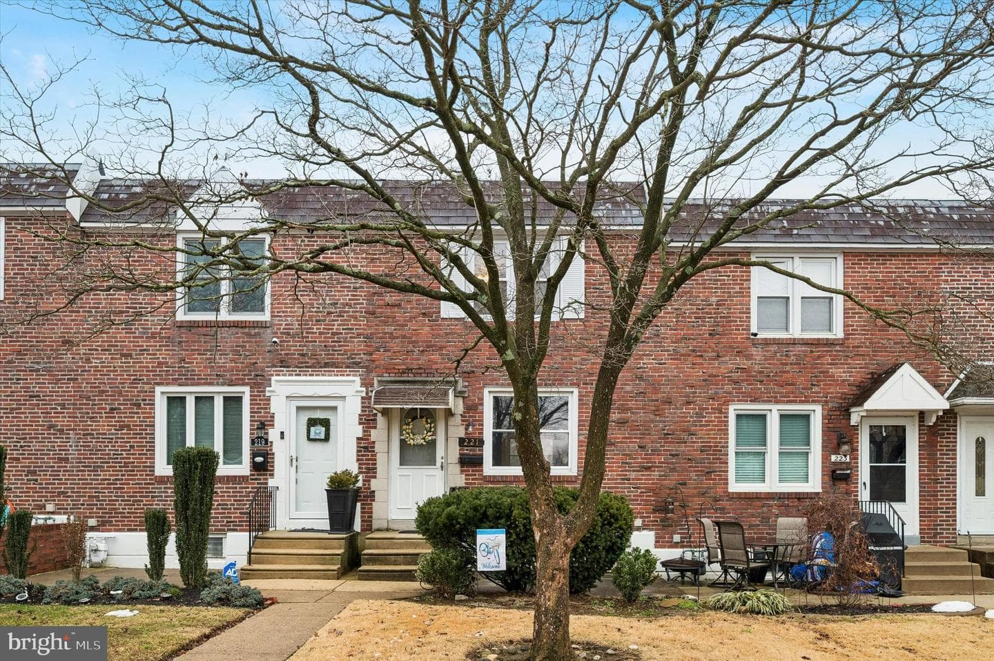 221 Park Drive photo 1