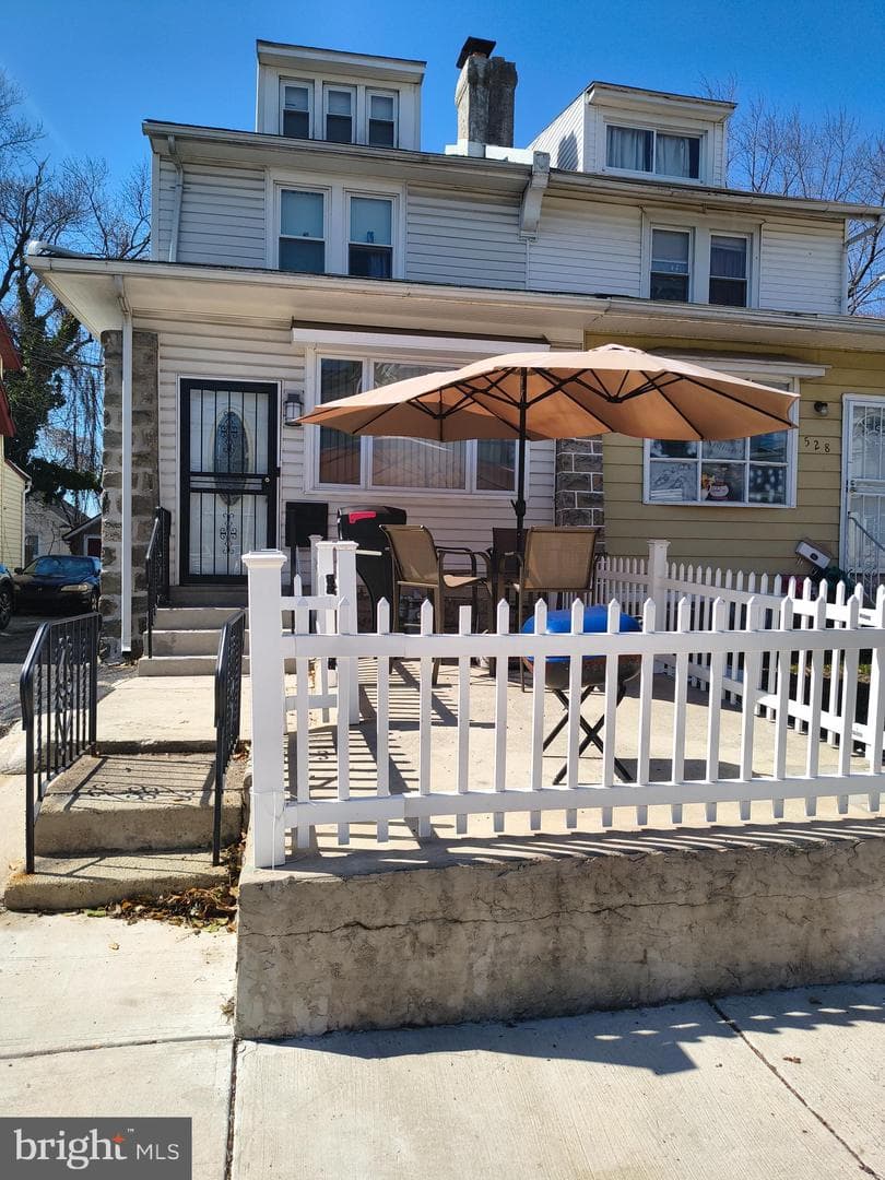 530 Orchard Avenue photo 1