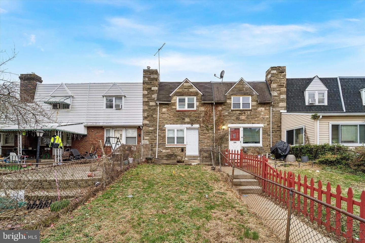 332 Springton Road photo 1